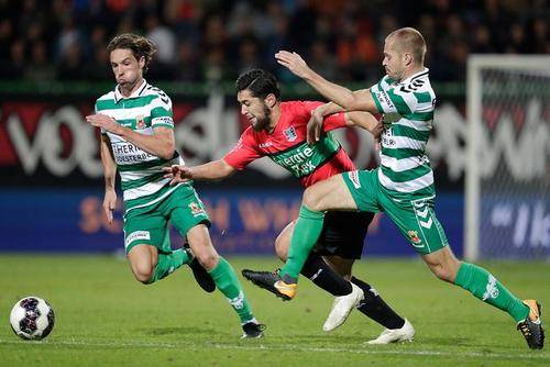 压穿对手第 压穿对手第